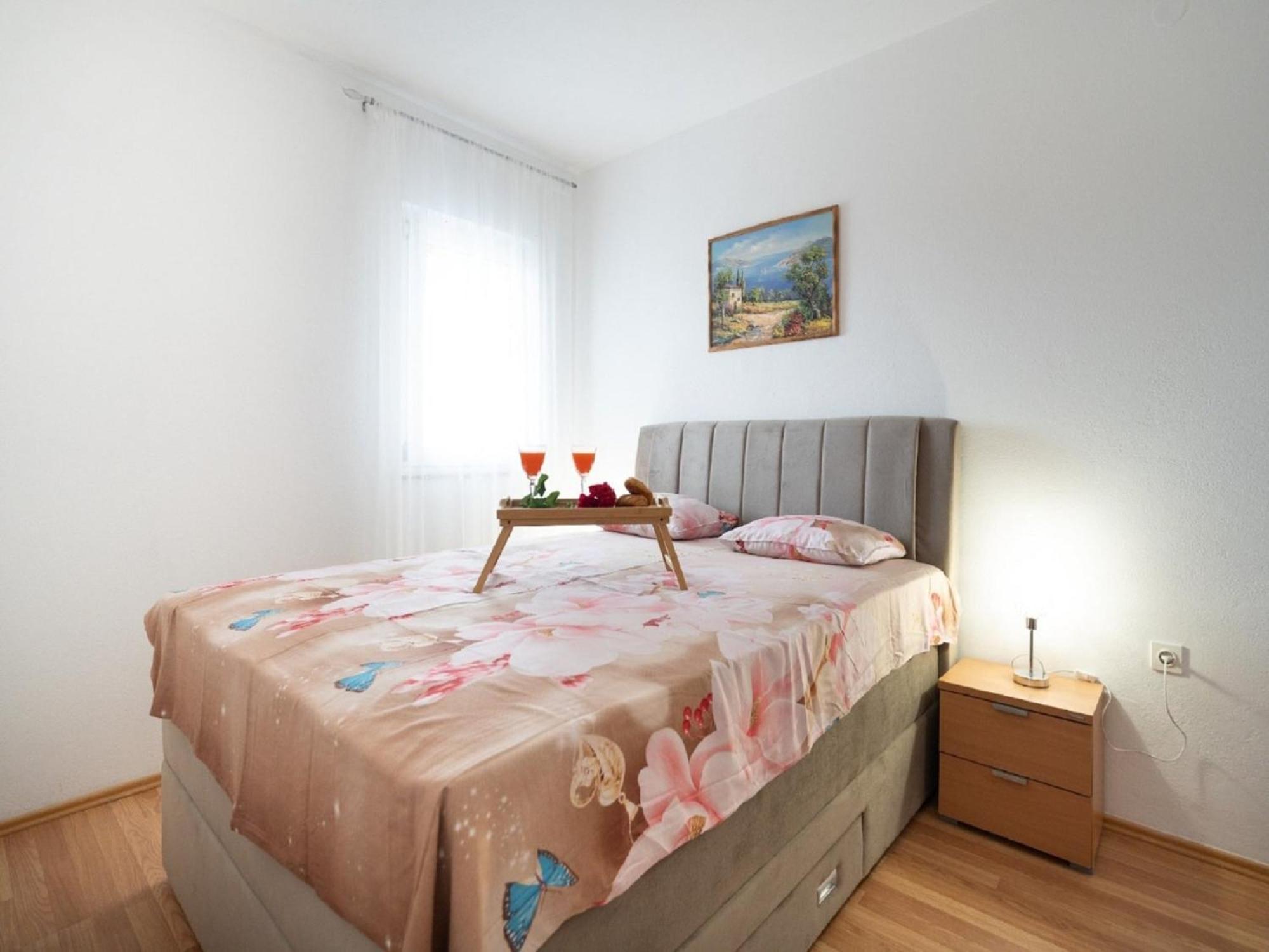 Apartments Milic - One Bedroom Apartment With Sea View And Terrace Gornji Karin Exterior foto